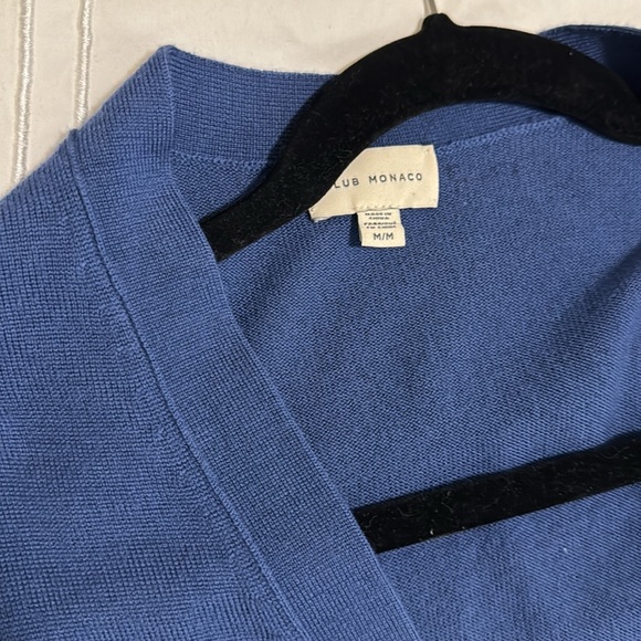 Club Monaco cardigan - beautiful - Picture 2 of 3